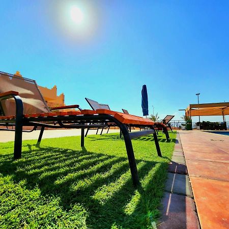Front Line Heaven Hotel Al Burj Ngoại thất bức ảnh